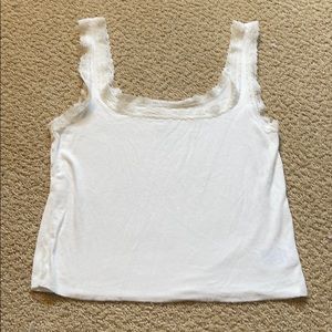 NWOT American Eagle Cream Lace Cropped Tank Top